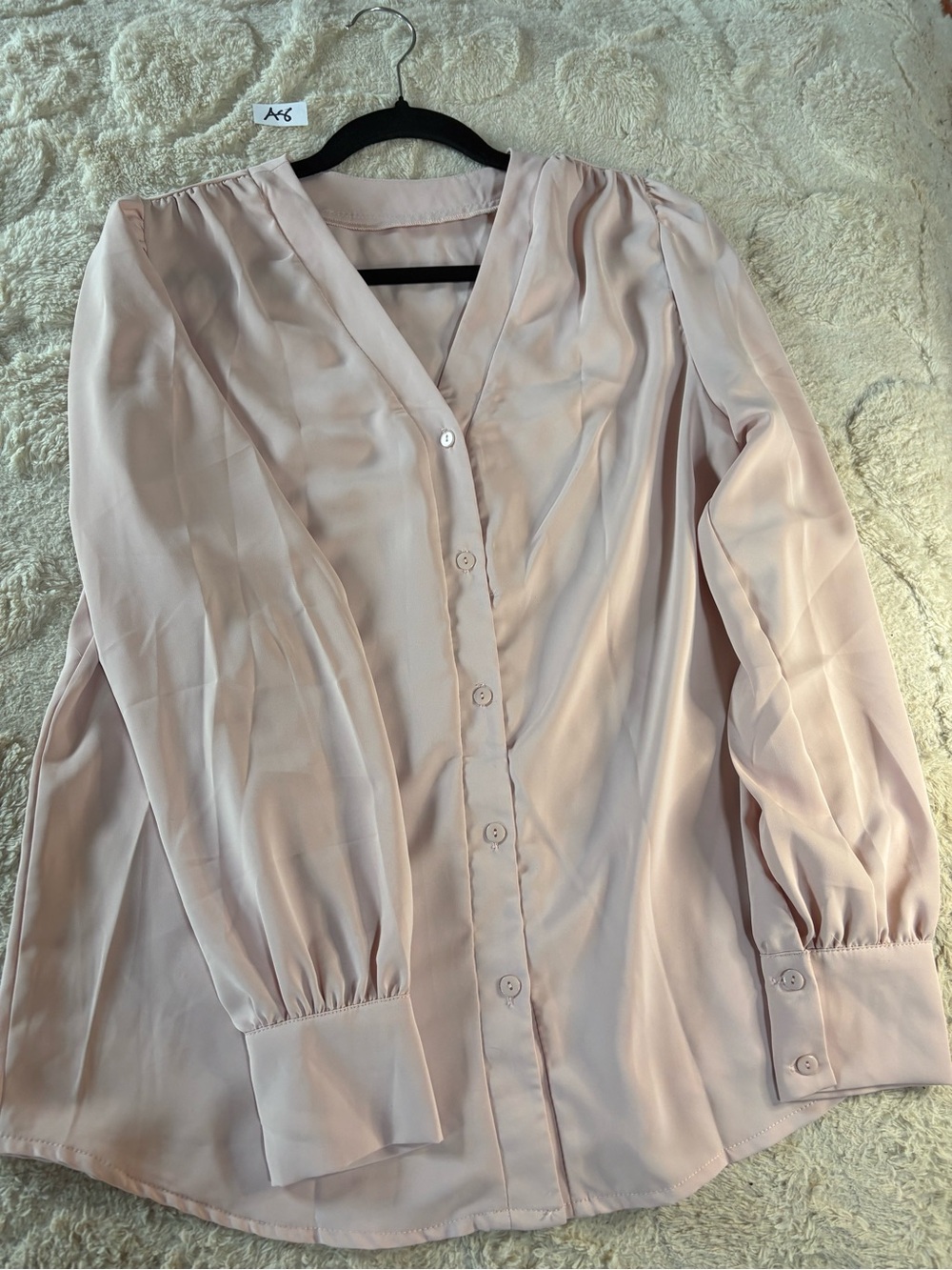 Women’s V-Neck Button Front Blouse - Light Blush Pink